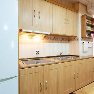 Homestay Sunny Harbor House, Malaga